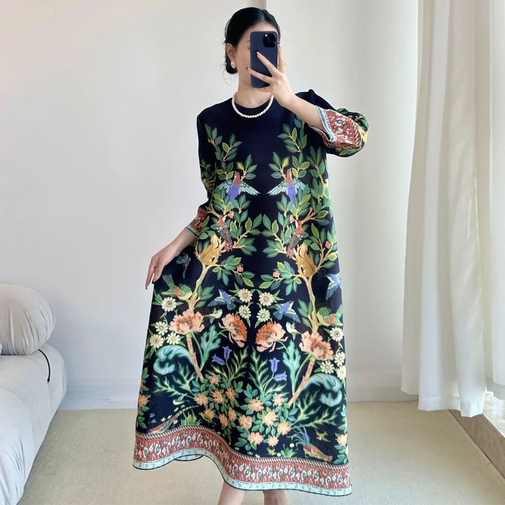 Miyake Vintage Print Dress Sev - Summer 2025 Clothing Essentials ulasan dan harga